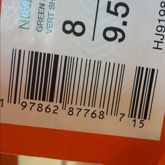 Nike Mens Revolution 8 Green Running Shoes - Lightweight Comfort BNIB!!! - Picture 8 of 10